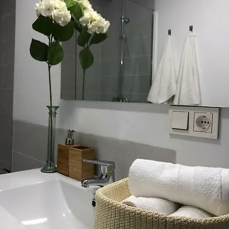 Inside 2 Loft *